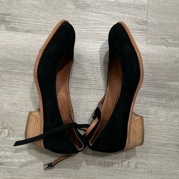 JEFFREY CAMPBELL × FREE PEOPLE
Womens Black Suede Boulevard Heels
Pumps Size 8.5 - Picture 5 of 8
